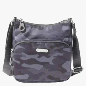 NWOT Baggallini Joey Bag Small Crossbody